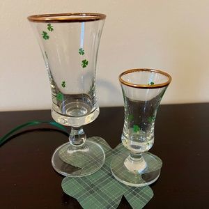 Vintage Shamrock Embossed Flute-Shaped Shot Glasses